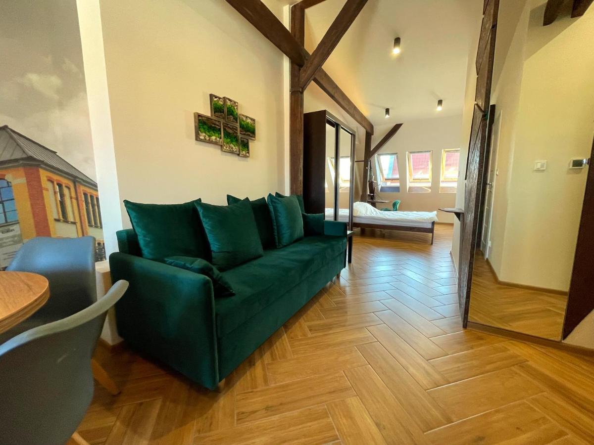 Long Attic Studio Poznan Luaran gambar